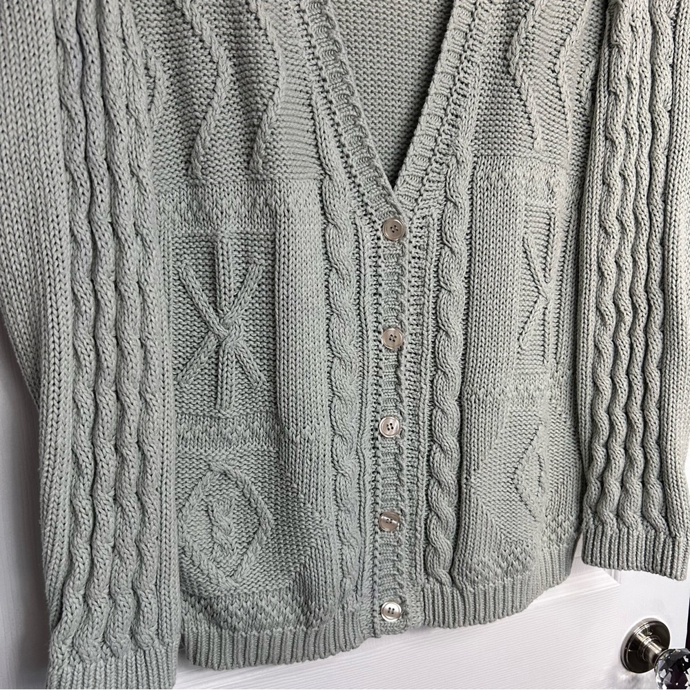 Vintage Woods & Gray Cable Knit Cardigan - Picture 2 of 6